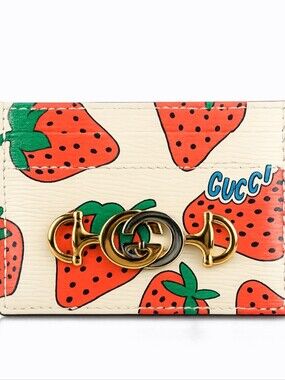 Gucci Zumi Strawberry Leather Card Holder